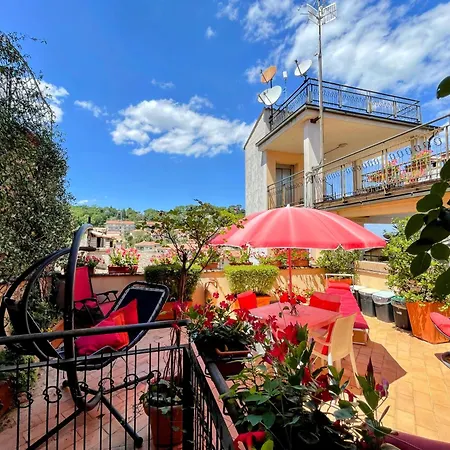 Beautiful Terrace In Italy Lejlighed *